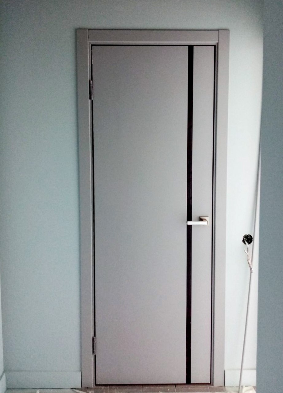 Межкомнатная дверь Line 3 Серый софт