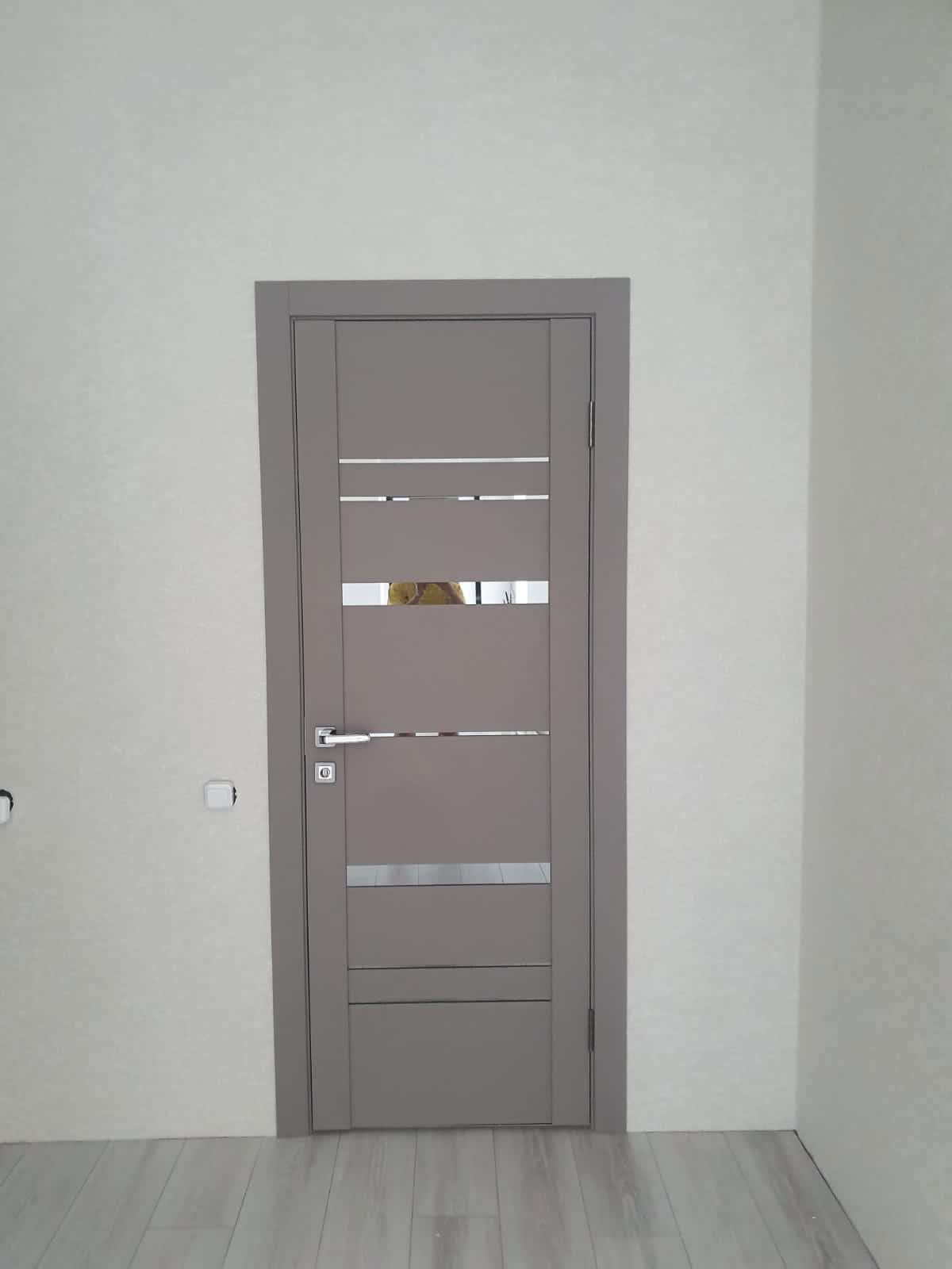 Межкомнатная дверь Юнилайн 30027 серый бархат (ПО)